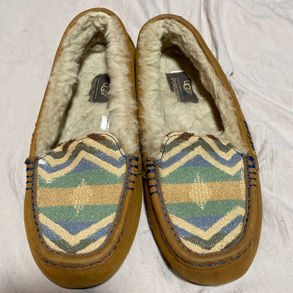 Ugg Moccasins